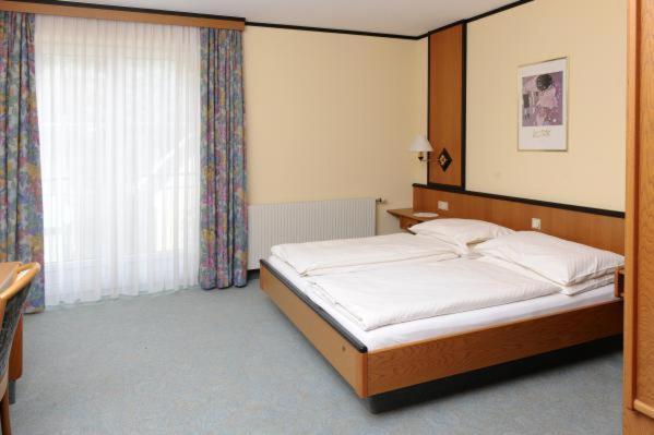 Landgasthof Hotel Muhr Gallbrunn Buitenkant foto