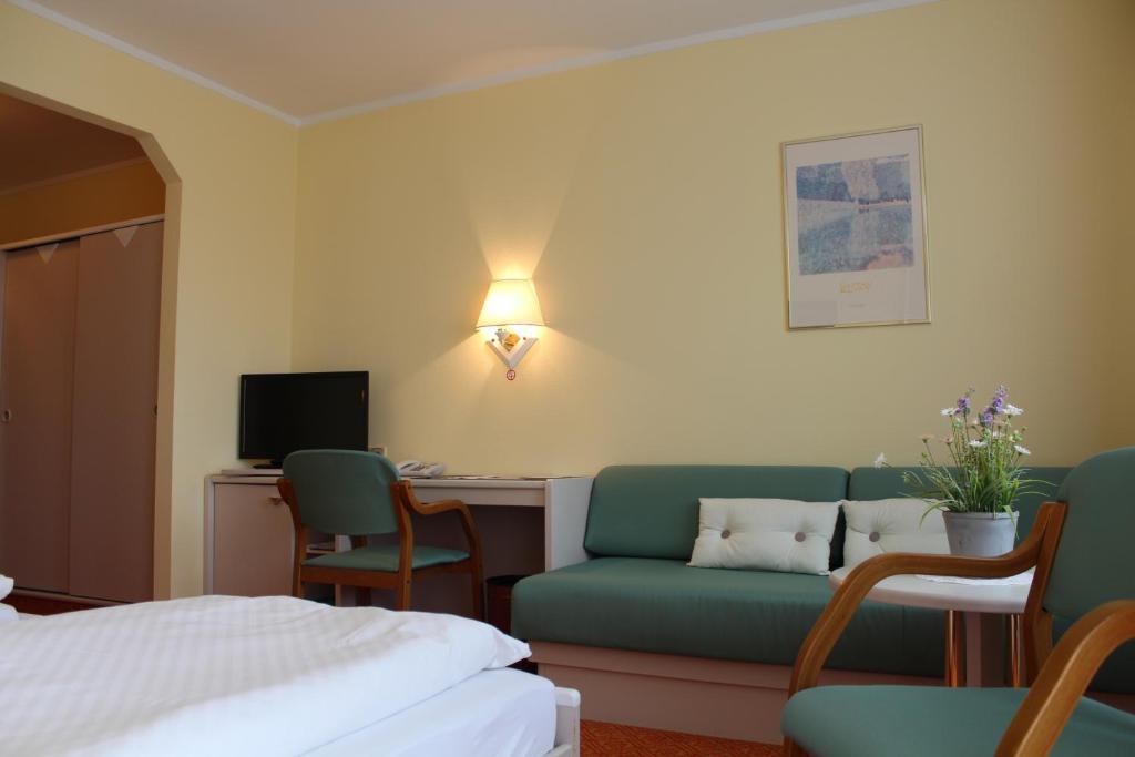 Landgasthof Hotel Muhr Gallbrunn Buitenkant foto